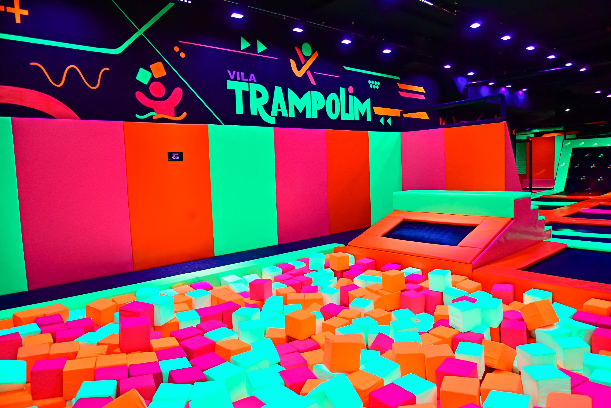 Vila Trampolim Shopping Paralela