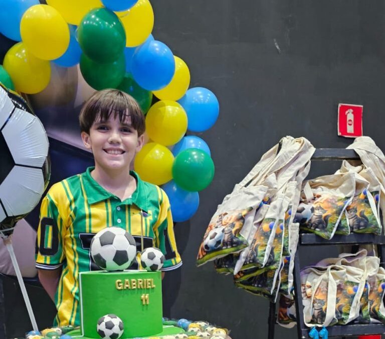 Gabriel Mendes celebra 11 anos com festa animada no Vila Trampolim Iguatemi Bosque
