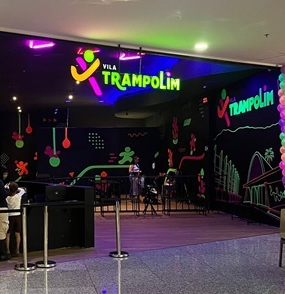 Vila Trampolim chega ao ViaShopping Barreiro com atrações para quem busca diversão, movimento e experiências em família